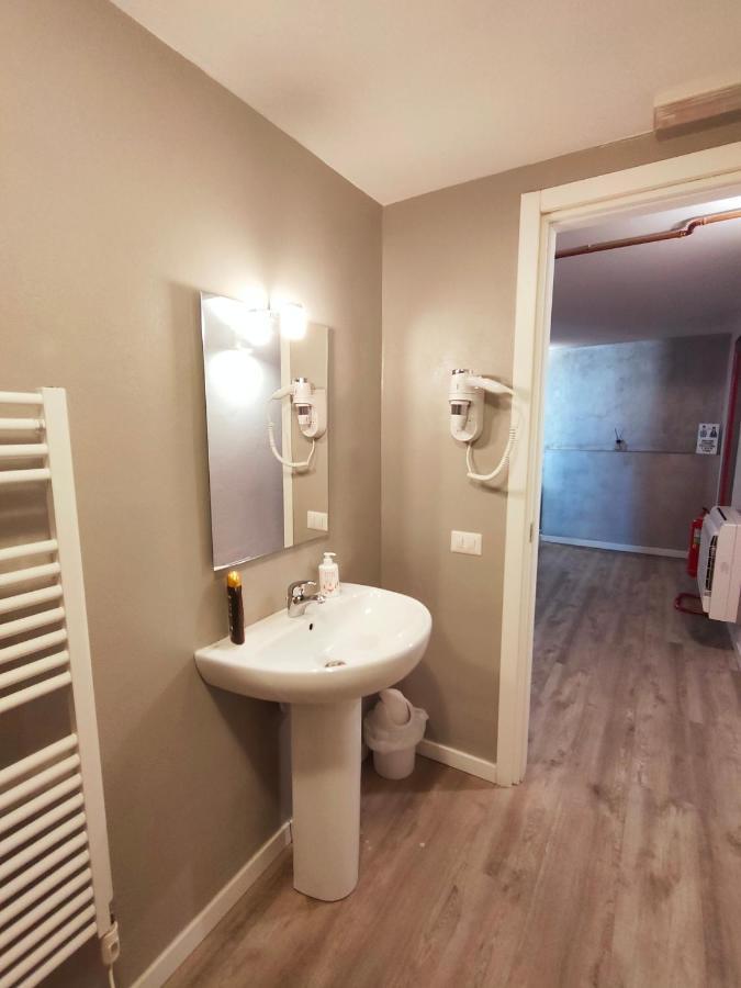 Apartment Stazione Μπέργκαμο Εξωτερικό φωτογραφία